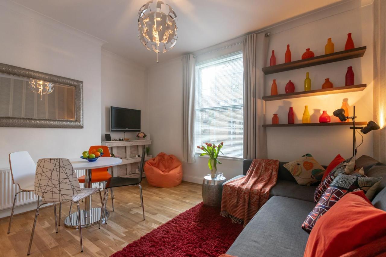 The Wanderlust - 1 Bedroom Apartment L Sleeps 4 With Sofa Bed L Prime Location Plus Free Wifi L Perfect For Business & Leisure Travelers L 15Percent Off Weekly & 20Percent Off Monthly Stays! Londen Buitenkant foto